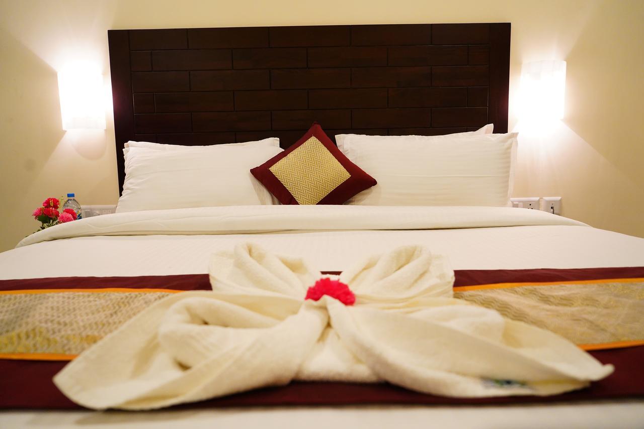 Kuttālam Five Falls Resort מראה חיצוני תמונה