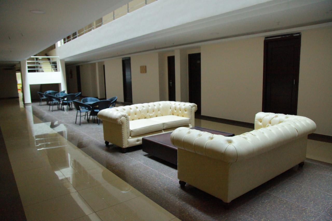 Kuttālam Five Falls Resort מראה חיצוני תמונה