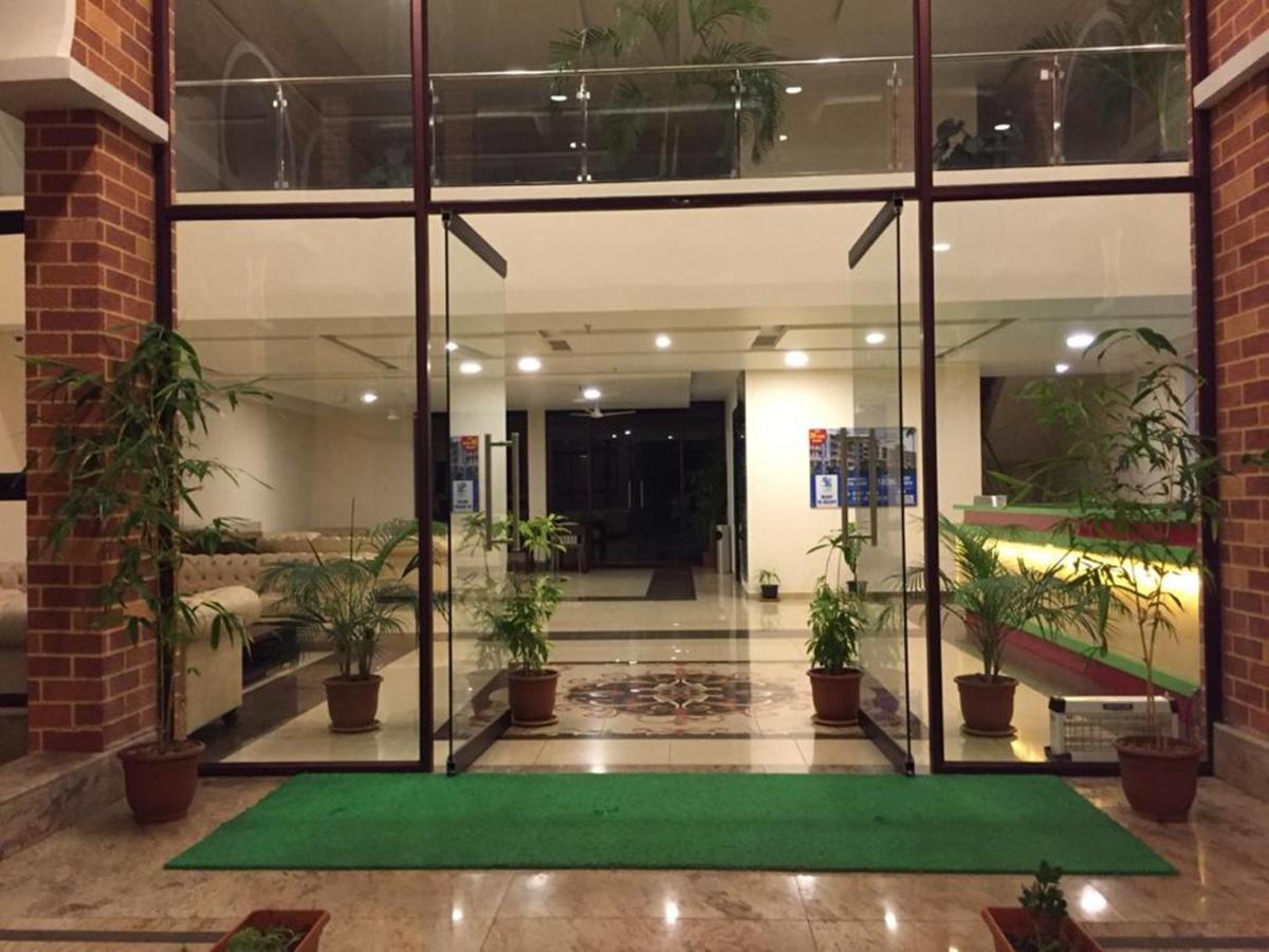 Kuttālam Five Falls Resort מראה חיצוני תמונה